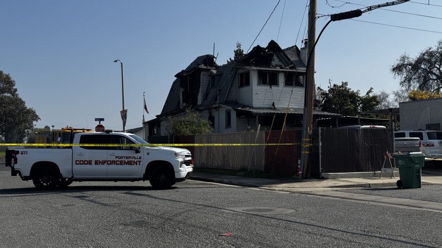 Woman, 2 children dead in 'heartbreaking' house fire in Porterville