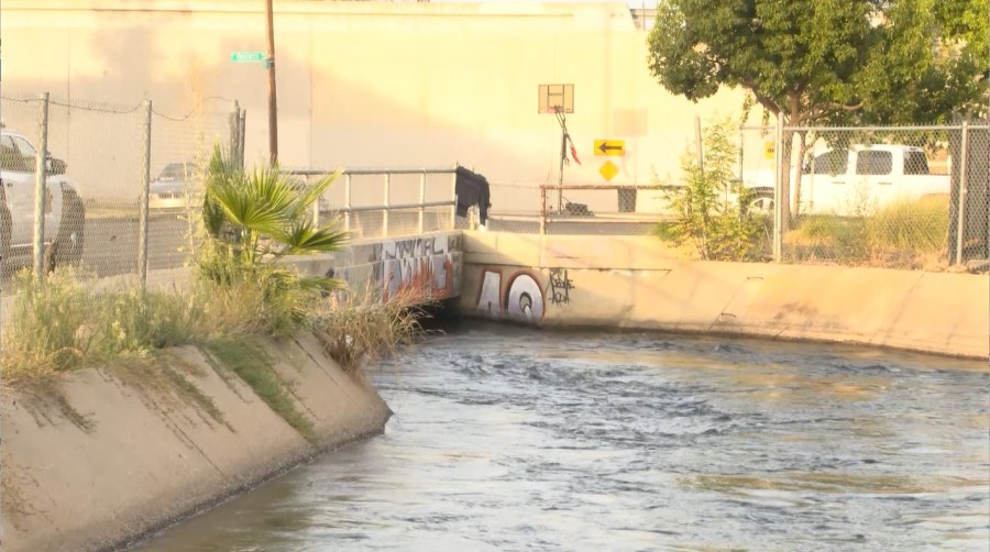 Man revived after rescue from Fresno canal