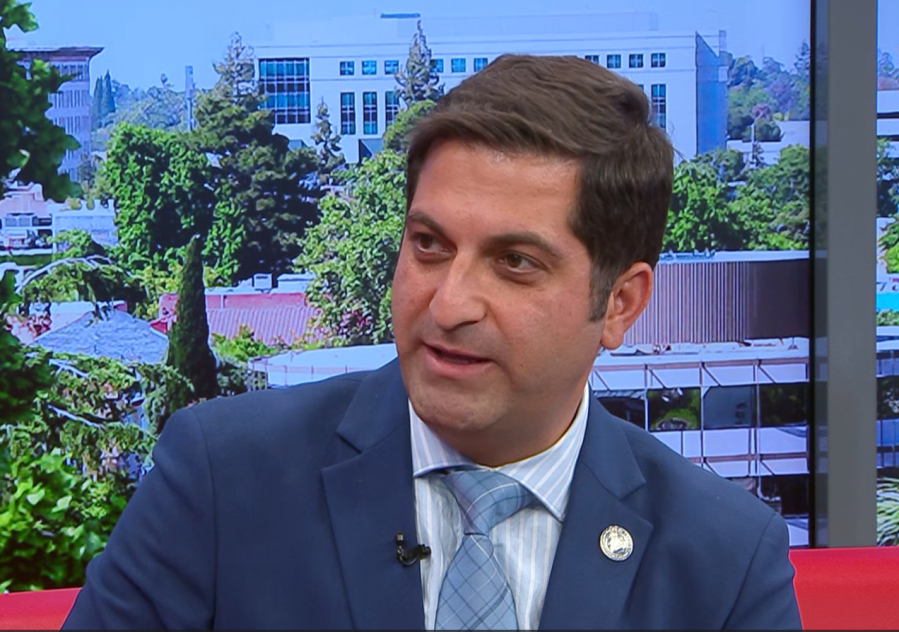 Mike Karbassi steps down as Fresno City Council President