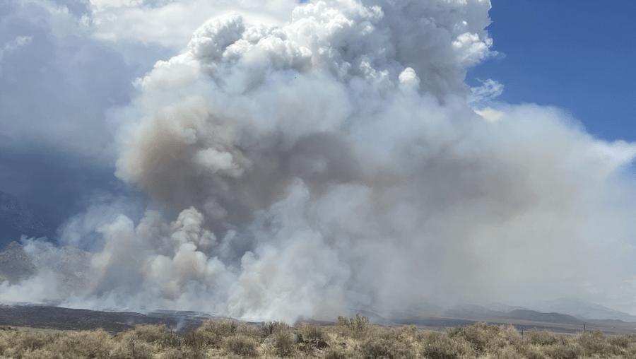Fire burning east of Kings Canyon triples in size, strong winds force more evacuations