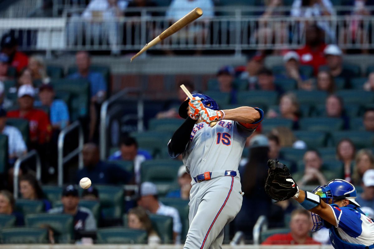 Mets hit 6 homers to support a strong start from Holmes in 9-2 win over Braves